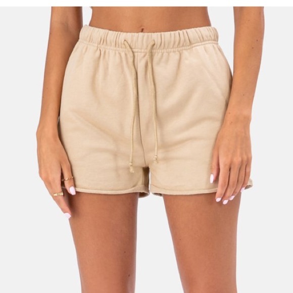 comfy shorts - Picture 2 of 3